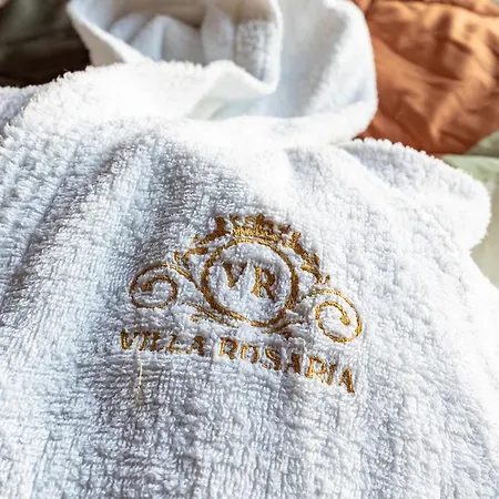 Villa Rosaria Con E Piscina Interna Gioiosa Marea